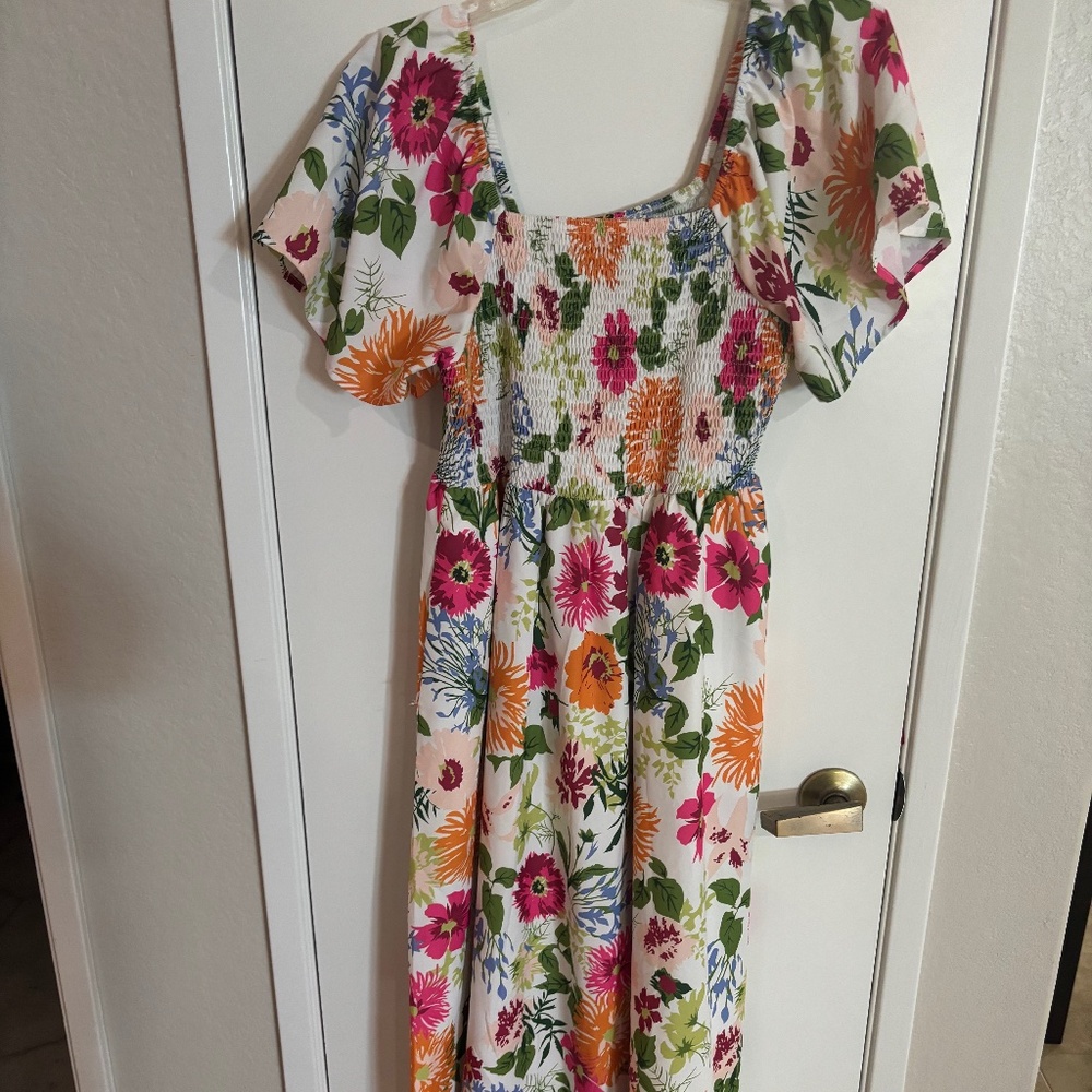 Floral Shirred Square Neck Pocket Midi Dress